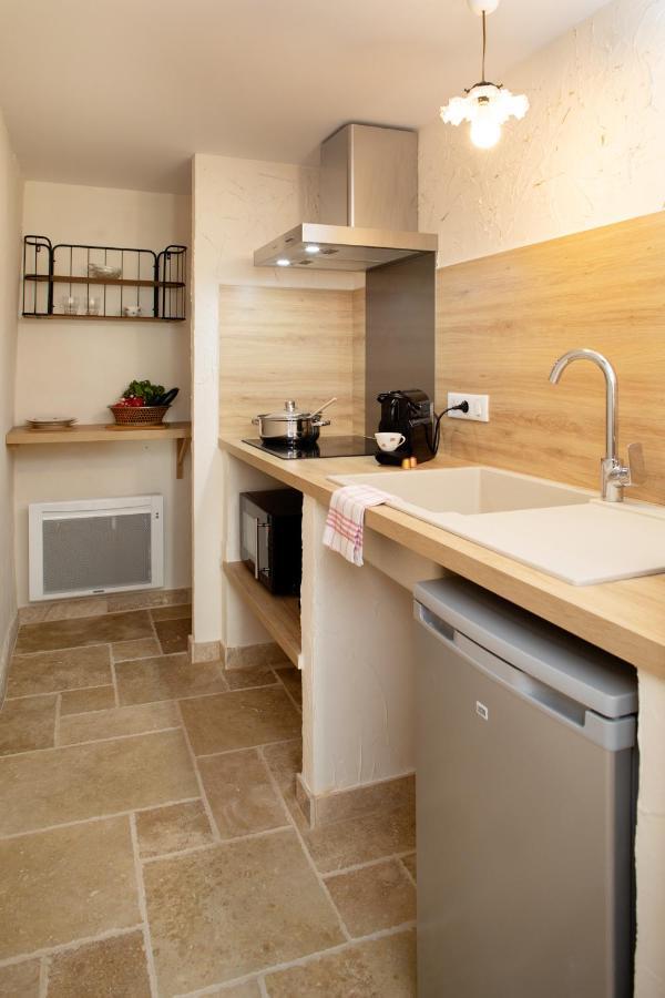 L'Hote Antique - Maison D'Hote- 4 Suites Avec Cuisine Pichanges Dış mekan fotoğraf